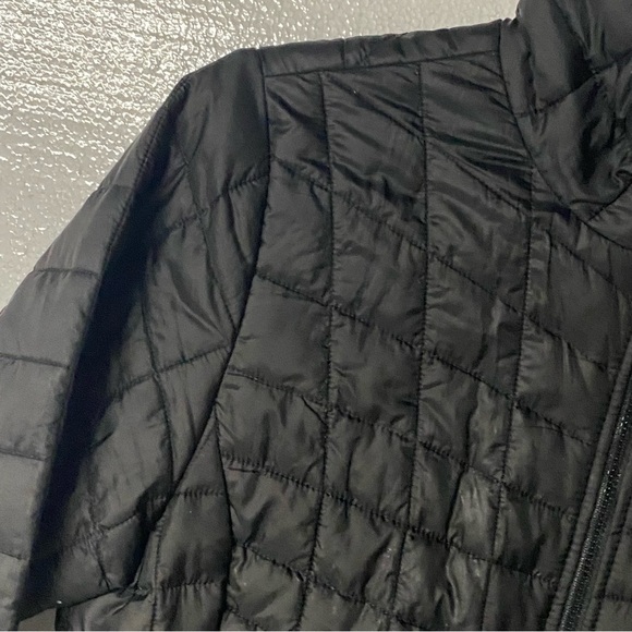 The North Face Quilted Jacket Small Black Full Zip Theroball Mock Neck - Picture 3 of 11
